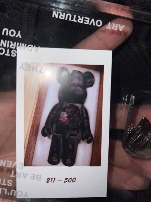 Bearbrick violent bear black