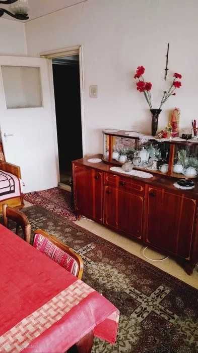 Vanzare apart 2 camere decomandat, Braila, Calea Calarasilor stradal