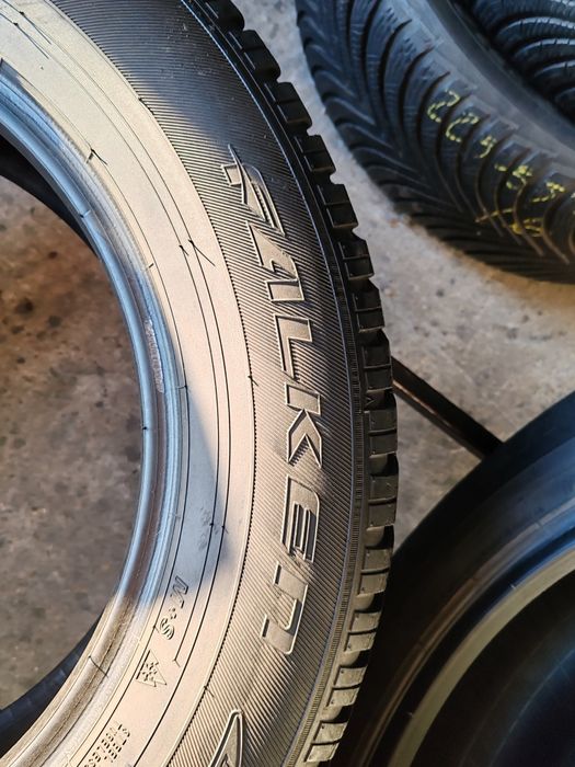 2 cauciucuri 225 65 17