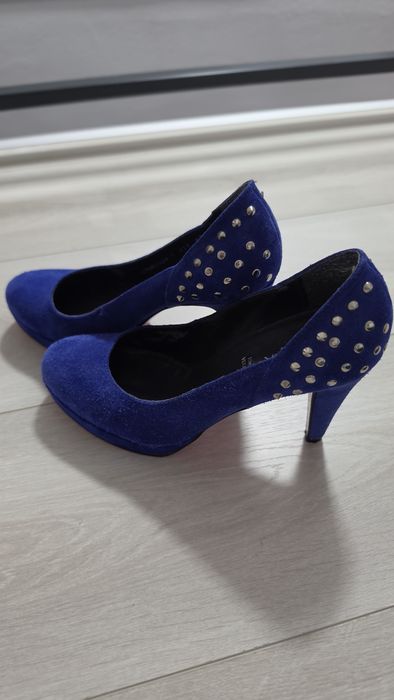 Pantofi piele intoarsa 37