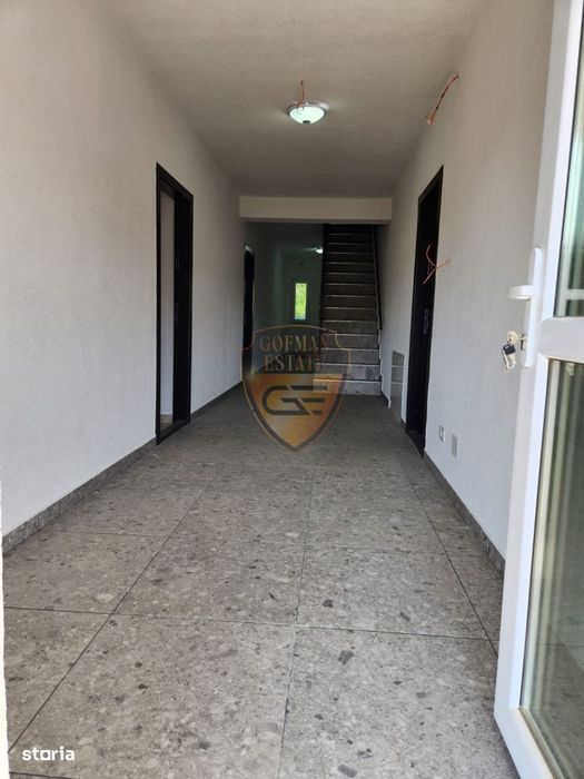 Casa Lumina Centru P+1+M 500mp + teren 500mp pentru diverse activitati