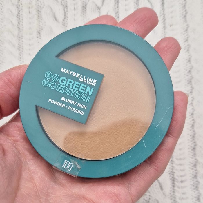 Пудра Maybelline New York Green Edition