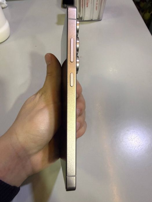 S25 Ultra 12/256 Ideal holatda