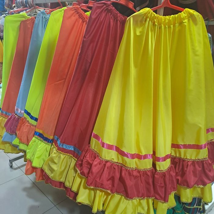 Прокат карнавальных костюмоа