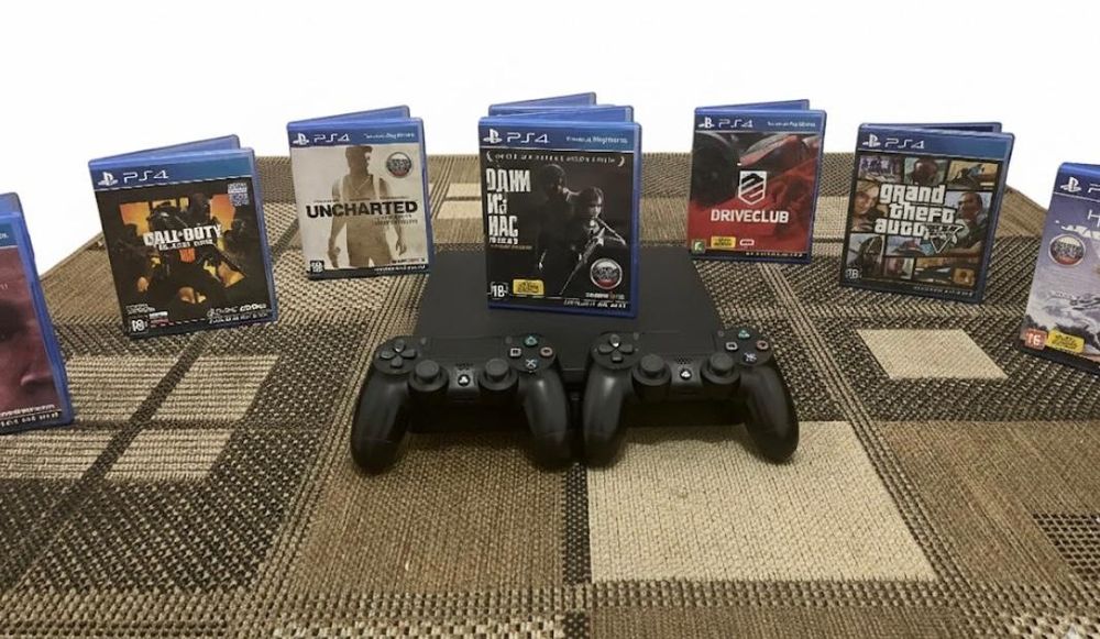 Sony Playstation 4 slim