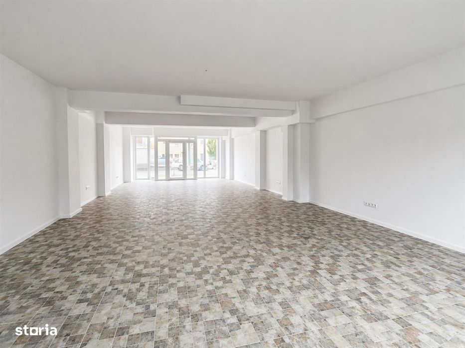 Spatiu comercial, NOU, complet finisat, vitrina la strada - Turnisor