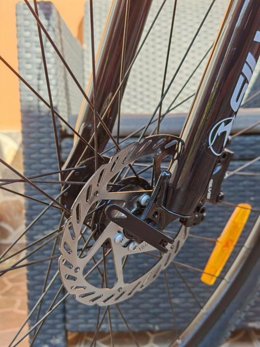 Bicicletă mountain bike