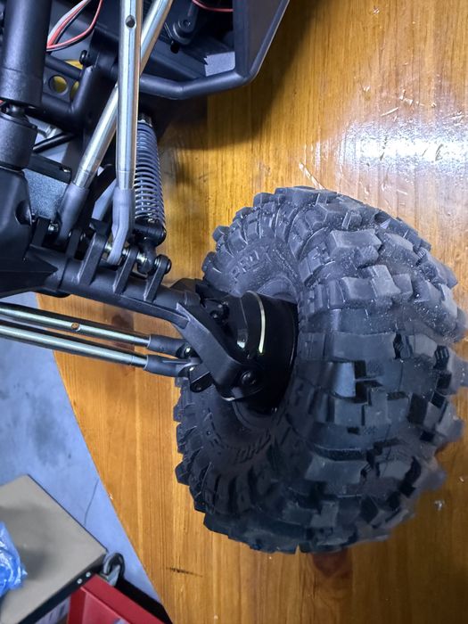 Masinuta RC crawler axial capra 1.9 unlimited 4wd