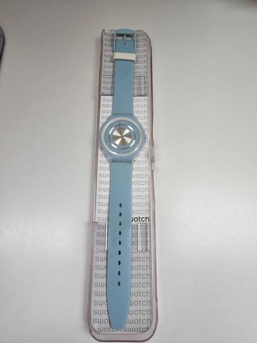 Дасмки часовник Swatch