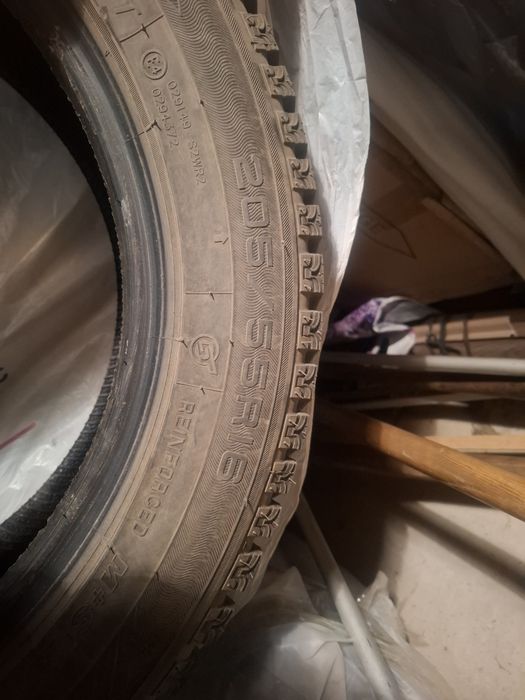 Maxxis 4 шины, шипы 80000т