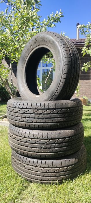 Продам резину 195×65×15