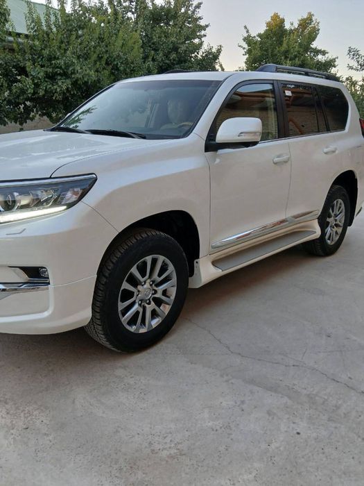 Prado 2019 holati yangi kraskasi toza