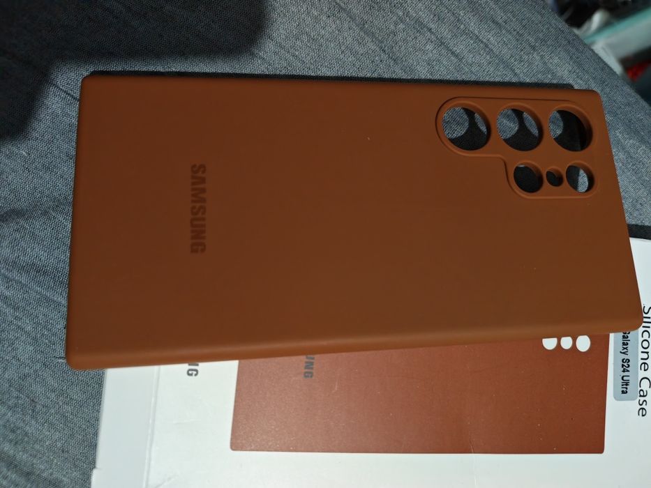 2 Huse  Samsung Galaxy s24 ultra am si folie sticla