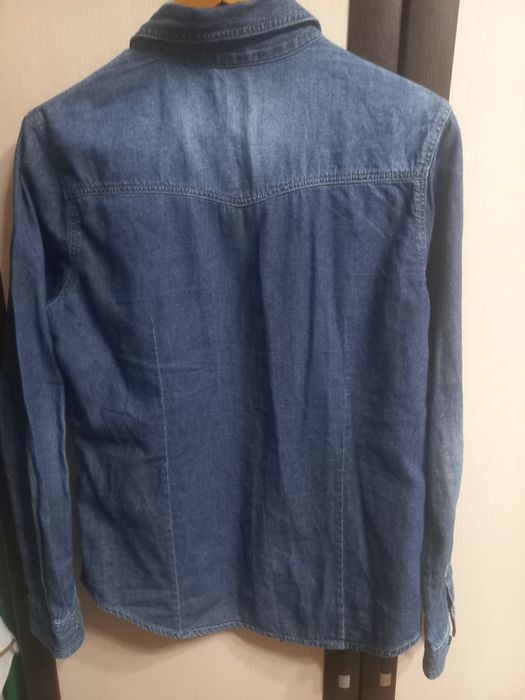 Продам батникджинсовый