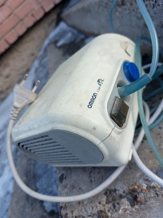 Ингалятор  компресор