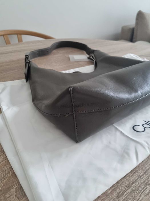 оригинална чанта Calvin Klein Hardware Strap Hobo