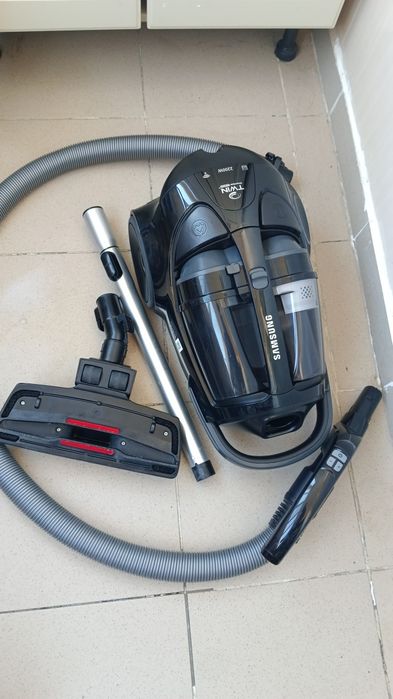 Пылесос Samsung 2200W