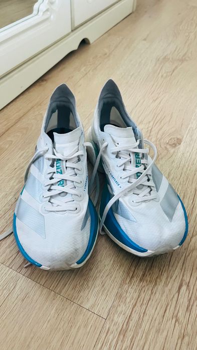 Кроссовки для бега Adidas Adizero