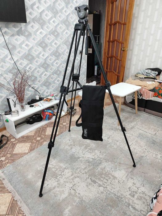 Штатив для камеры LIBEC TH-650DV