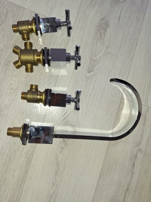 Продам смеситель