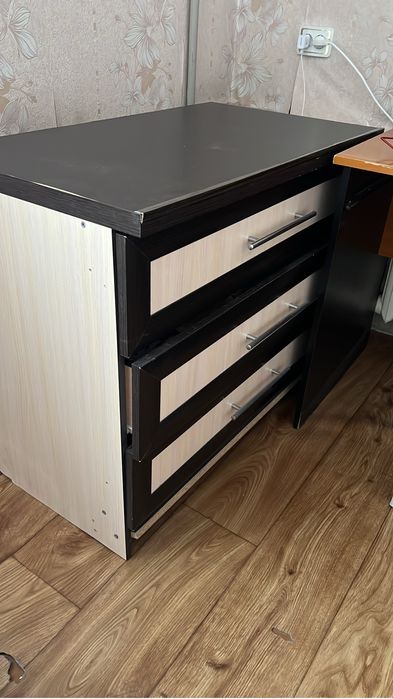 Тумбочка в хорошем состоянии