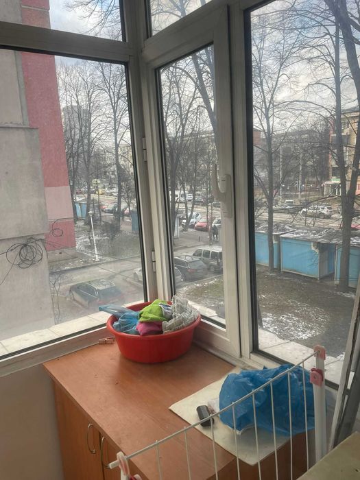 Inchiriez apartament 2 camere, zona Tatarasi - Vasile Lupu, bl. G2