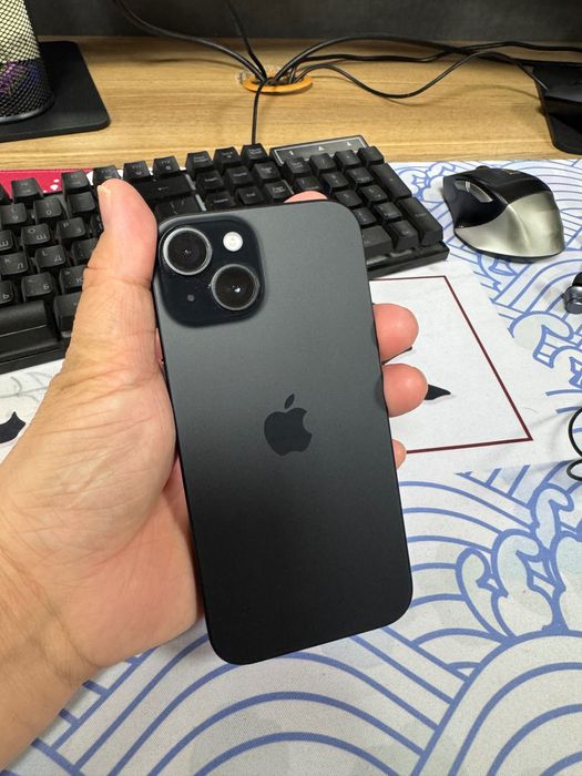 I phone 15 128g черный