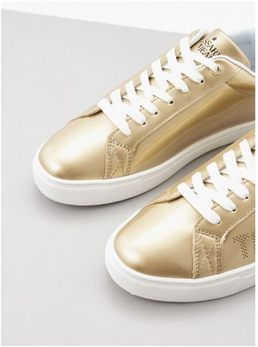 Продам кеды Трусарди