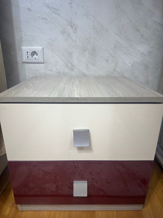 Oferta‼️ 2Noptiere dormitor