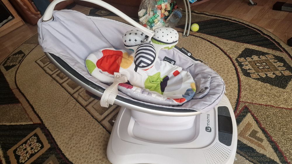 4moms Electric Relax pentru Bebeluși MamaRoo 5.0 cu Muzică