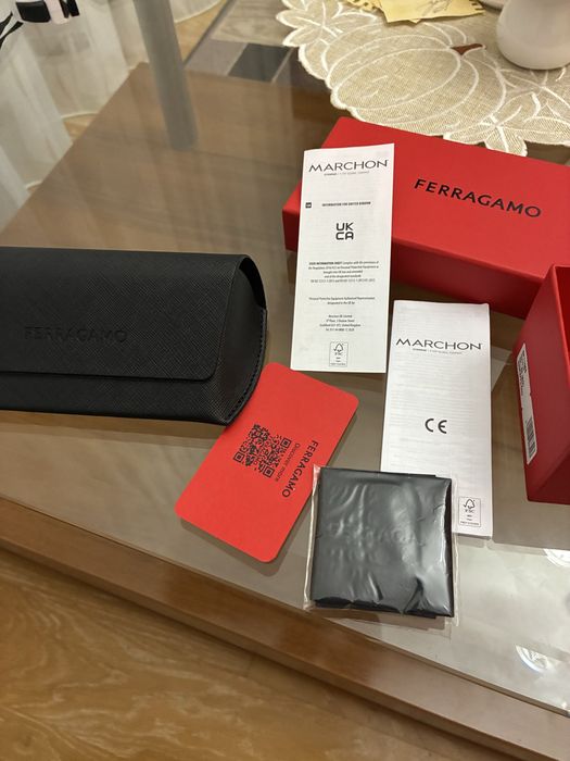 Дамски очила Ferragamo