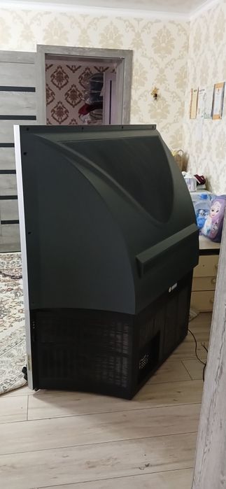 Телевизор  работает хорошо