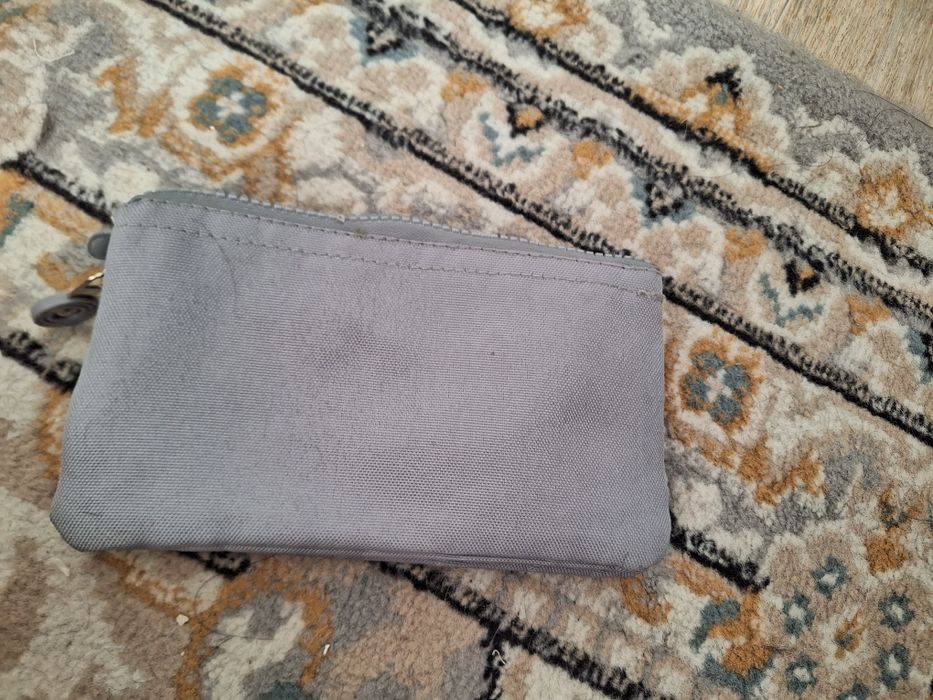 Срочно продам органайзер для денег