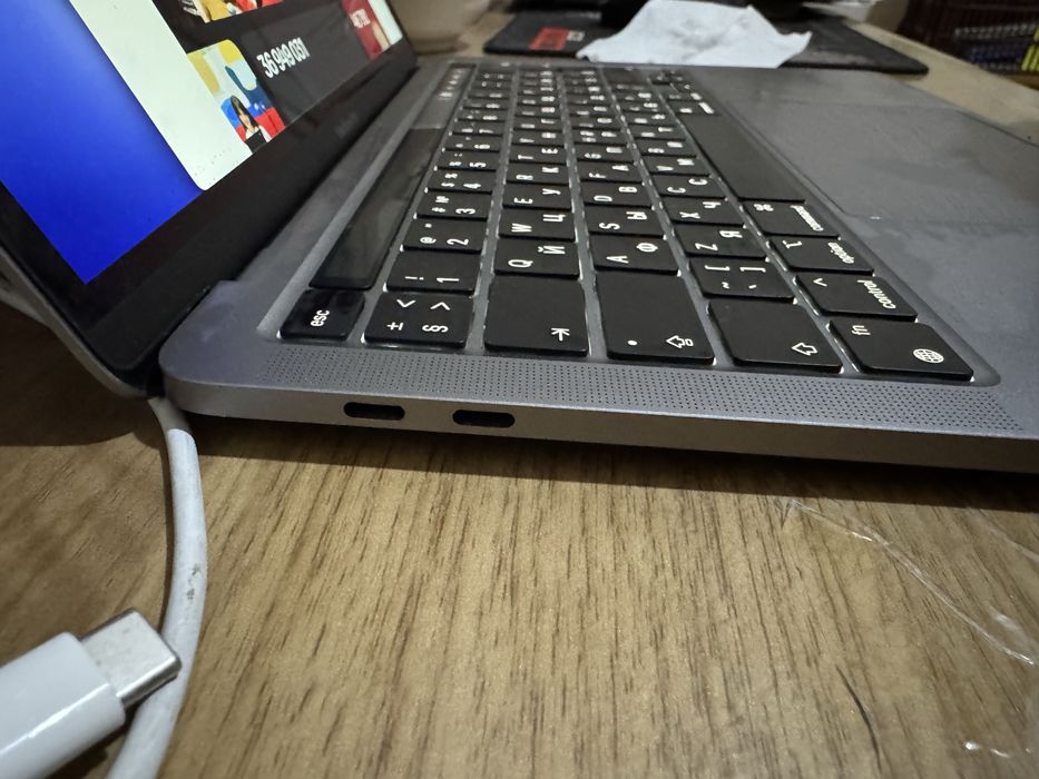 Macbook Pro 13  256gb