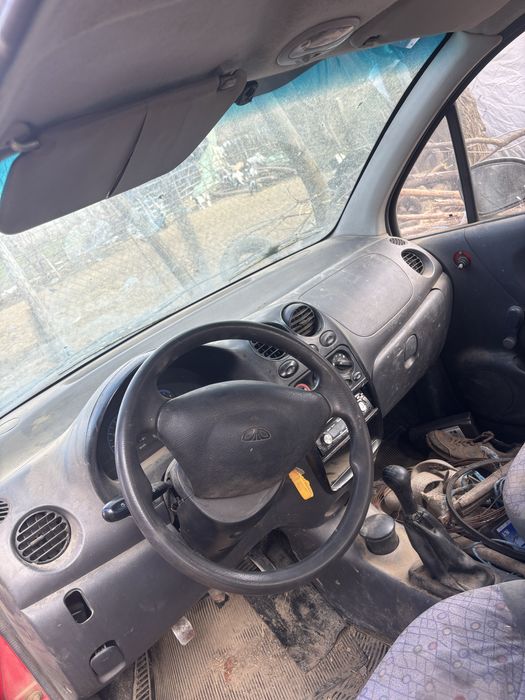 Matiz de vanzaare detali la telefon