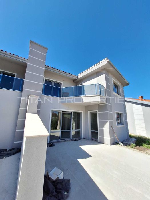 Продава се Къща в с. Белащица, Област Пловдив - 1850 кв.м за 541 €/кв.м - Снимка #5