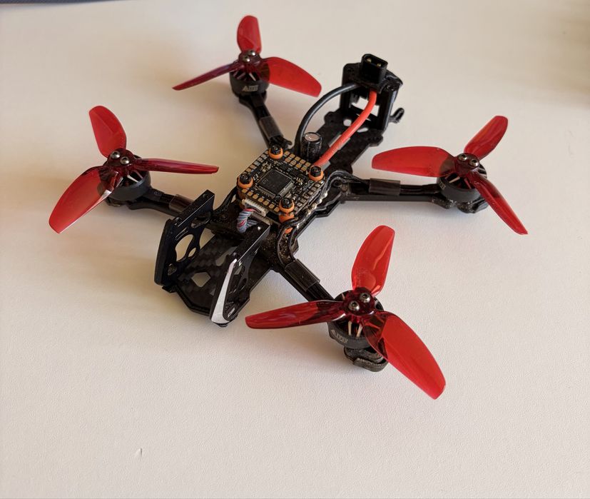 Drona FPV DeepSpace Seeker 3 DC – 3", 4S, ELRS 2.4g + accesorii