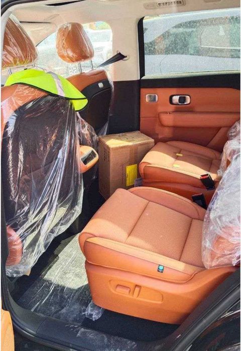 Leapmotor C16 нахт йоки болб толашка