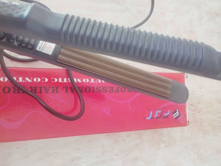 УТЮЖОК ПРОФЕССИОНАЛЬНЫЙ FBT МОДЕЛЬ. Стайлер плойка гофре для волос