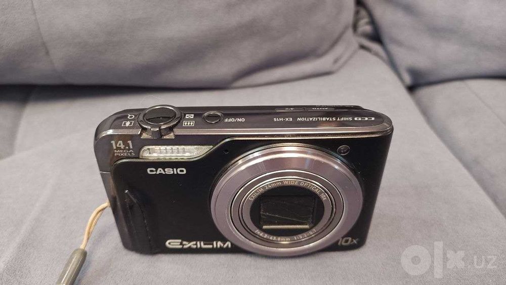 Цифровой фотоаппарат Casio EX-h15 Exicclim