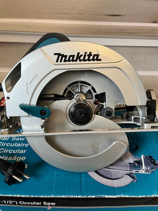 Fierastrau circular Makita HS7601