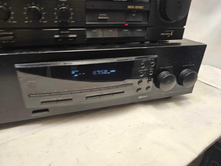 Amplificator Technics SU-X301 + Receiver Stereo Kenwood KR-A4080