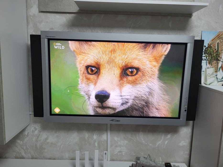 Телевизор Fujitsu Plasma