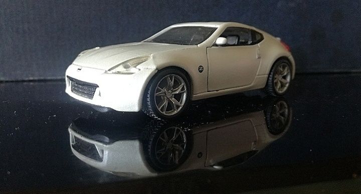 Модель 1/37. Nissan Z370.