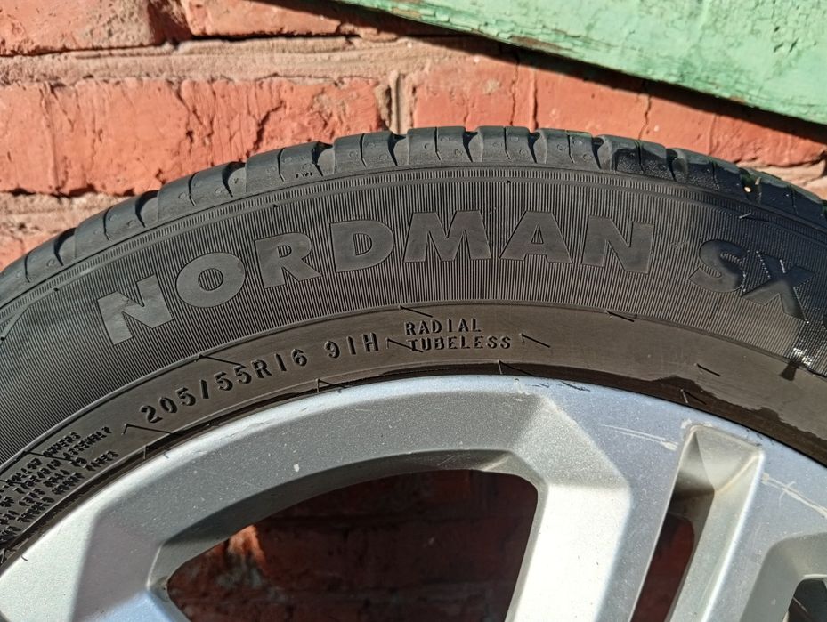 Продам шины Nokian 205/55/16