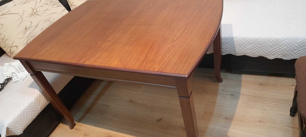 Трапезна разтегателна маса 115/155/80 височина75.като нова.150лв