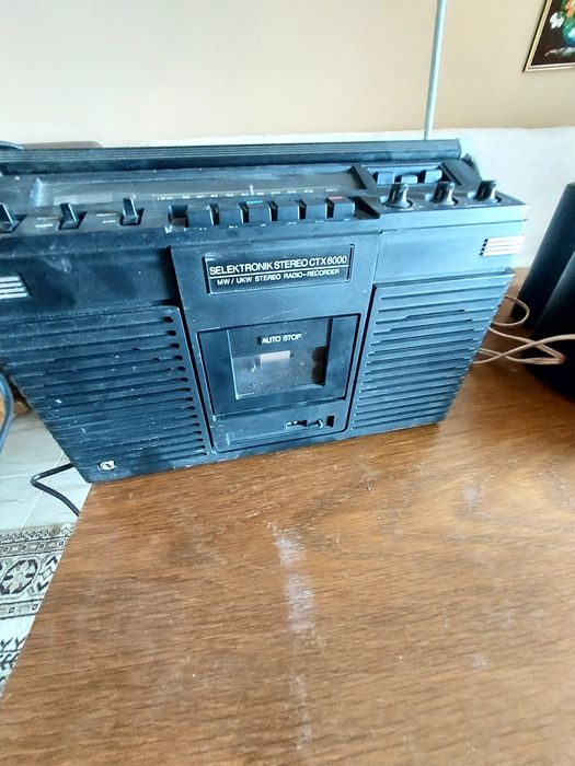 Radio casetofon  RETRO