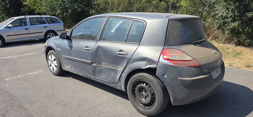Renault Megane 2 hatchback
