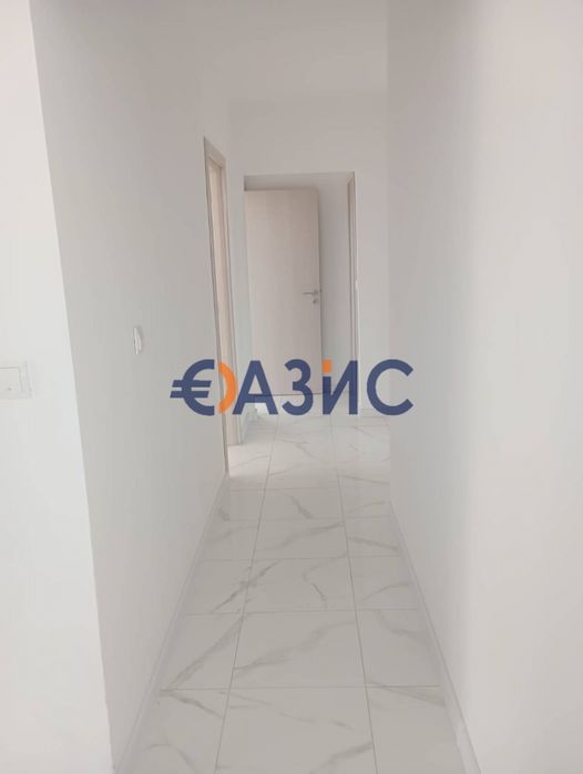 Продава се Къща в с. Кошарица, Област Бургас - 210 кв.м за 1286 €/кв.м - Снимка #9