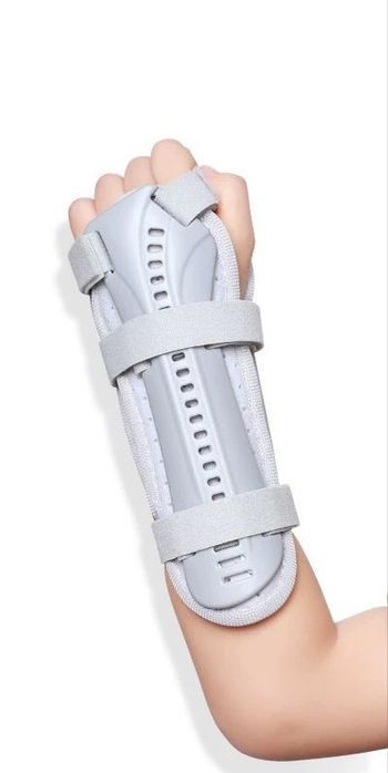 Ортез детский Бандаж для рук запястья шина фиксатор вместо гипса униве